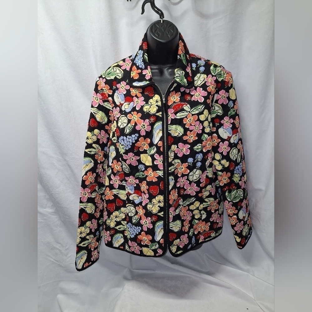 Requirements floral and fruit print quilted jacket size large
